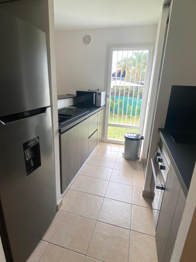 Appartement F2 Avec Piscine Saint-André Exterior foto